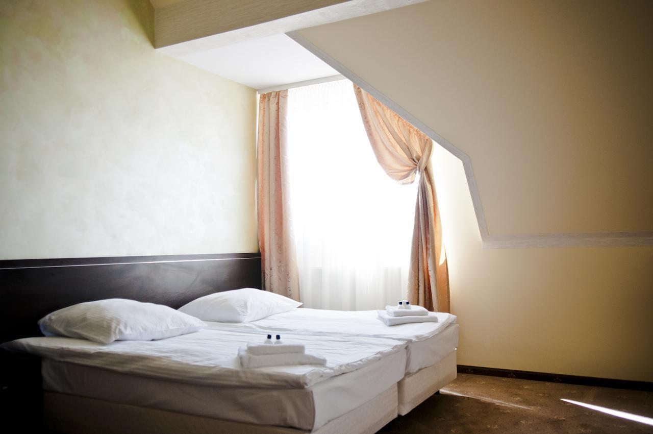 Hotel Olenka Szydlowiec Chambre photo